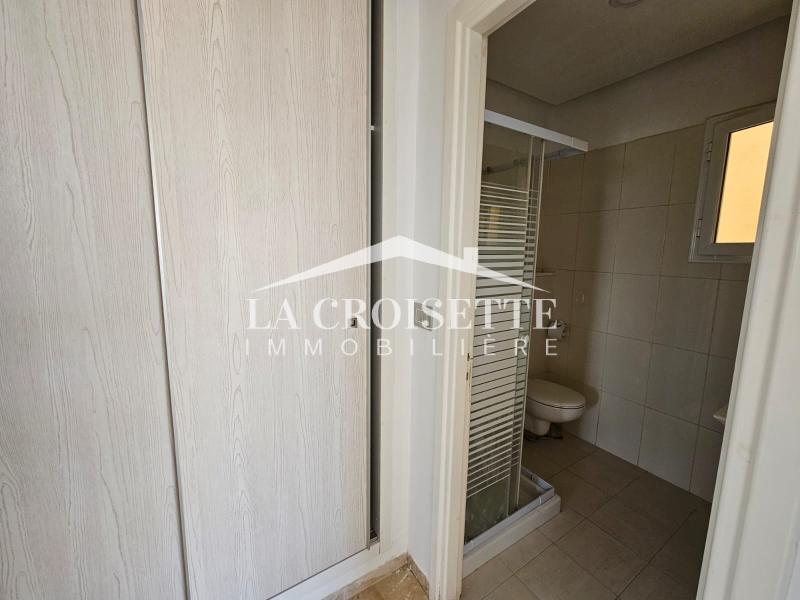 Appartement S+3 à La Soukra